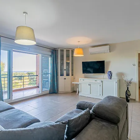 Exclusive In Thalassa * Vokolidha