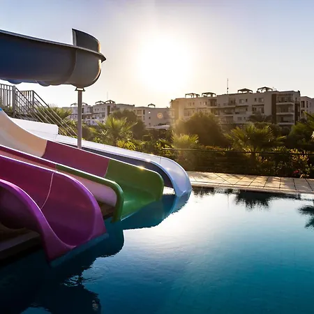Exclusive In Thalassa