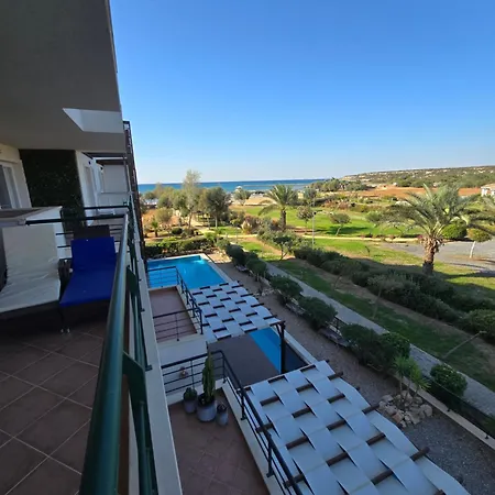 Exclusive In Thalassa Apartment *