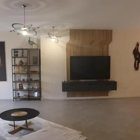 Exclusive In Thalassa Apartment Vokolidha