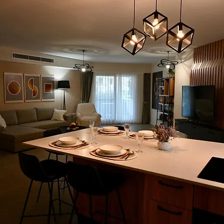 Apartment Exclusive In Thalassa