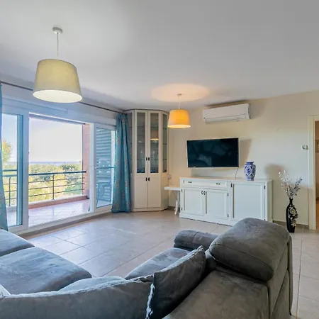 شقة Exclusive In Thalassa Resort, Close To Casinos *