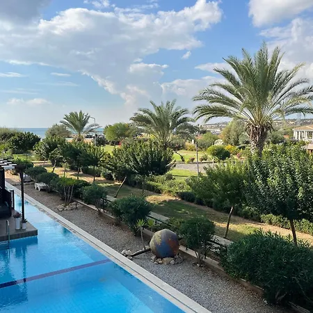 Exclusive In Thalassa